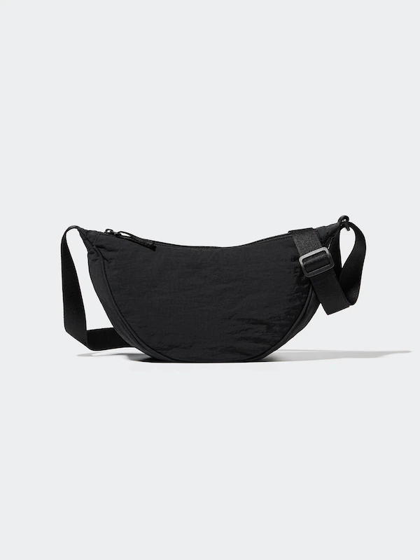 Uniqlo Round Mini Shoulder Bag in black